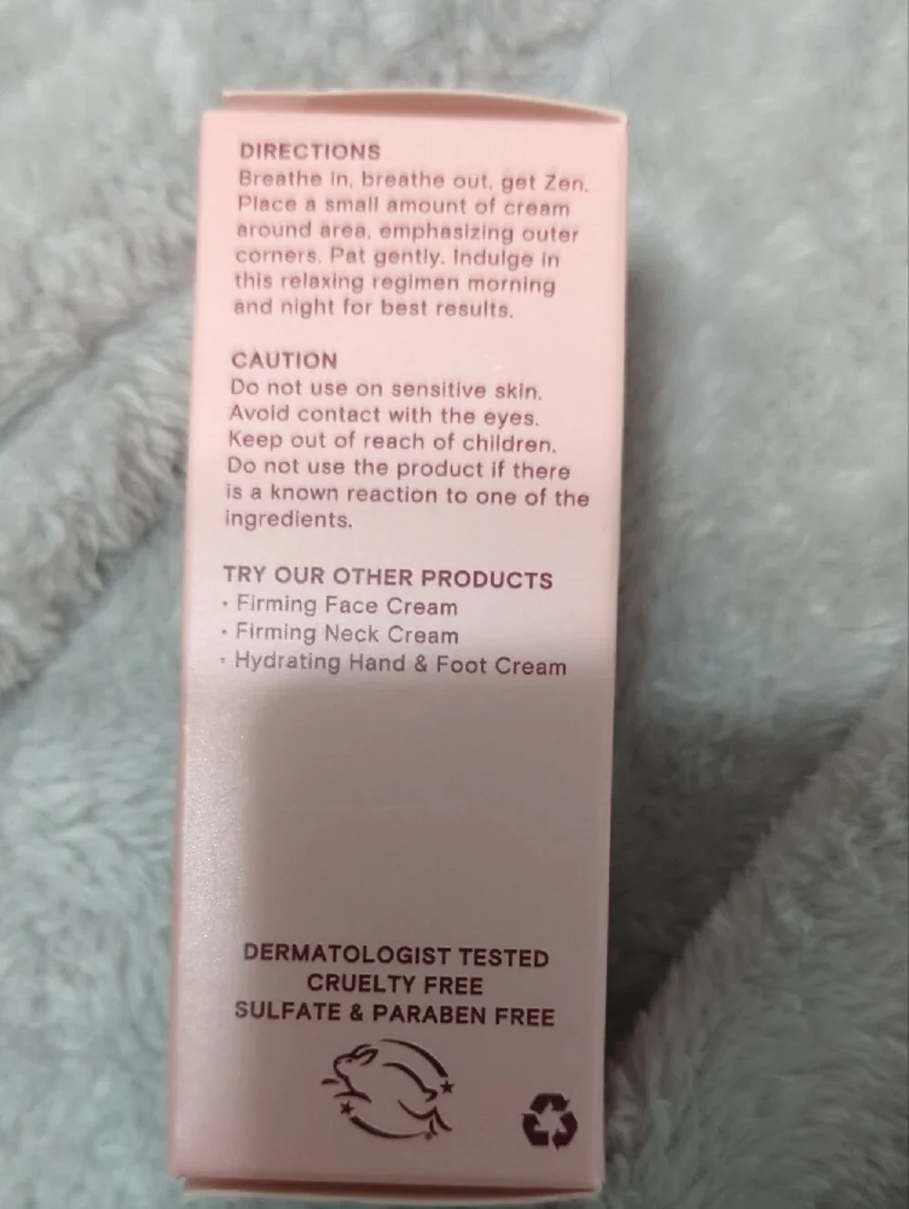 Illuminating Eye Cream - Pink